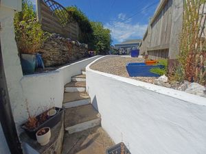 Grenville Road